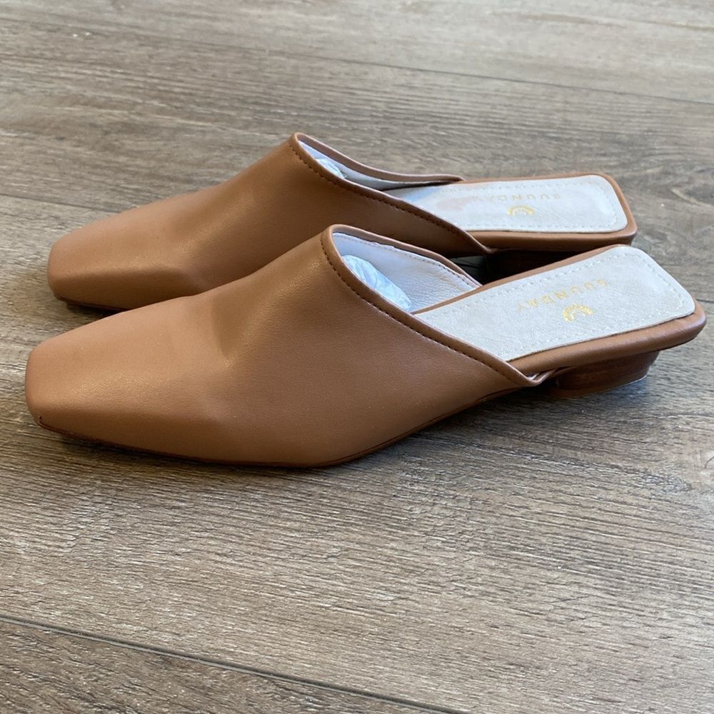 Suunday Brand The Melody Mule in Camel Recycled Vegan Leather Block Heel Slides - Picture 4 of 6